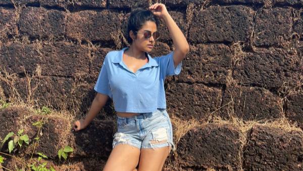 ఫుల్ ఆఫర్స్... హాట్ సీన్‌లో