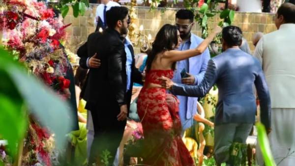  2018 నుంచి డేటింగ్