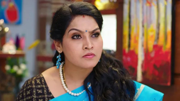 గాయత్రికి వార్నింగ్ ఇచ్చిన పోలీసు