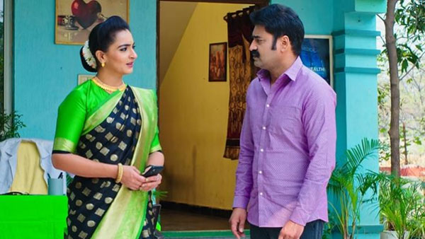 మోనిత బాబాయ్‌కి సౌందర్య క్లాస్