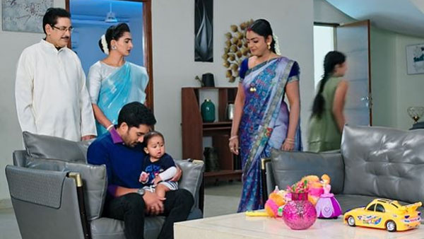 ఇంట్లో ఏదో కీడు అంటూ..