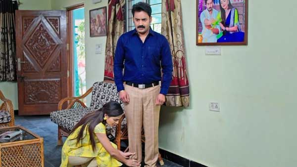 మోనిత ఇంటికి వచ్చిన బాబాయ్