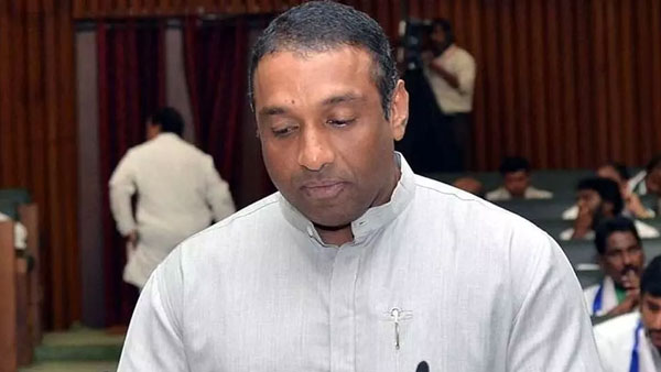 మేకపాటి గౌతమ్ రెడ్డి మృతితో