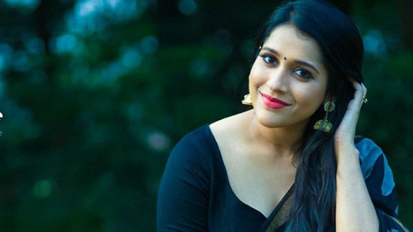 జబర్ధస్త్‌గా సాగుతోన్న రష్మీ కెరీర్