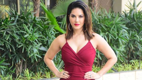 అన్ని భాషల్లోనూ సినిమాలు