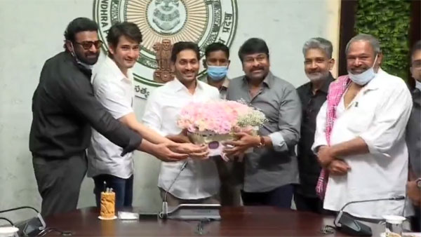 పార్టీ సానుభూతి పరులకు కీలక పదవులు