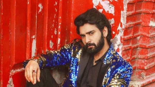 డబ్బులు తీసుకుని