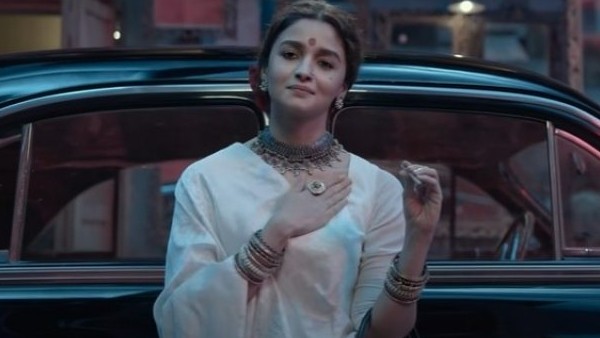 మాఫియా క్వీన్స్ ఆఫ్ ముంబై నవల ఆధారంగా