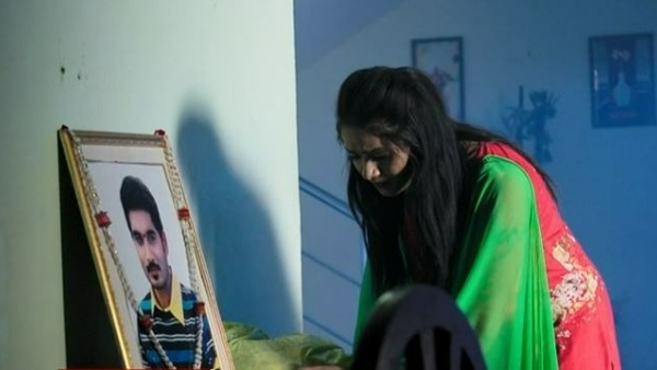 హిమ ఎవరో కనిపెట్టేసిన శౌర్య