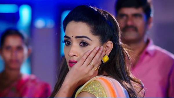 మోనితను నమ్మి మోసపోయా అని కార్తీక్