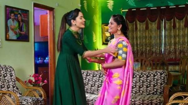 పిల్లల తీరుపై సౌందర్య అసహనం