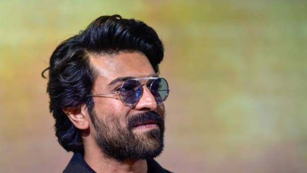 ఎగబడిన ఫ్యాన్స్