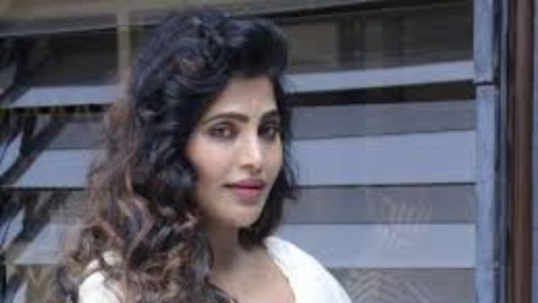 అభిప్రాయ భేదాలు రావడంతో