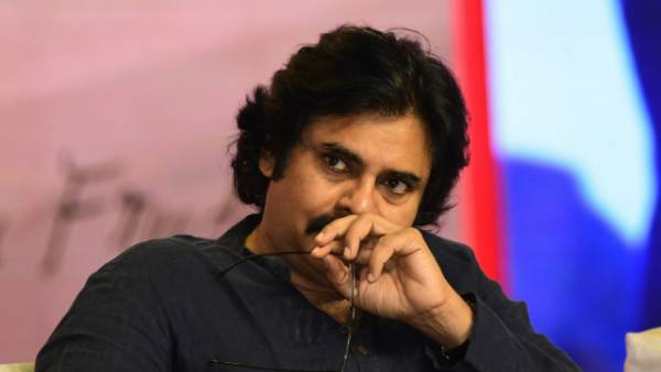  టోక్యోలో నేతాజీ అస్థికలు చూసి