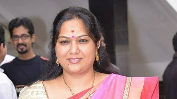 పోలీస్ స్టేషన్ కు వెళ్లి