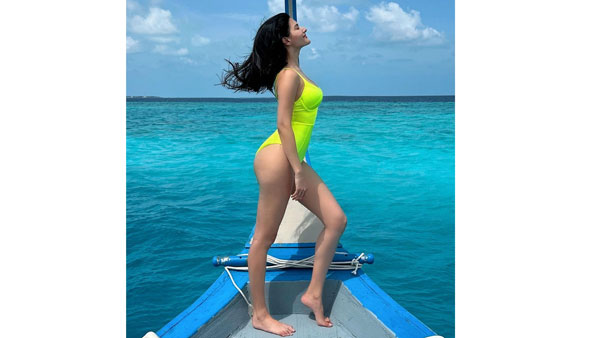 బికినిలో కొత్తగా..