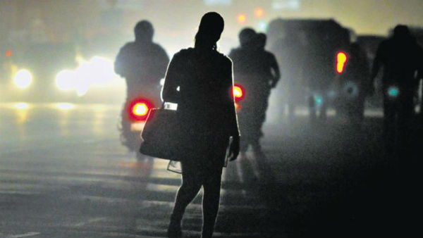  నిర్మాత అని చెప్పి