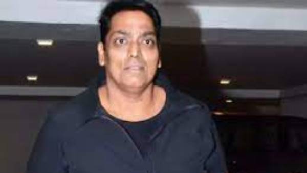  అసిస్టెంట్స్ తో దాడి