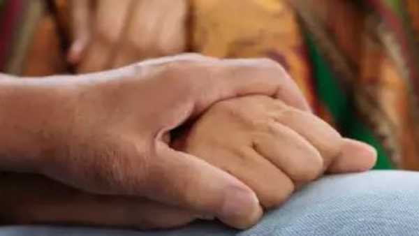 ఏదైనా చూసుకోవాల్సి