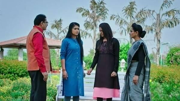 శౌర్యను కొట్టడంపై సౌందర్య పశ్చాత్తాపం