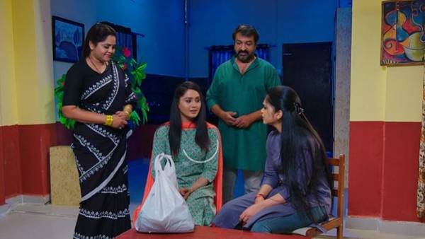 అమ్మలానే శౌర్య కూడా కష్టపడుతూ..