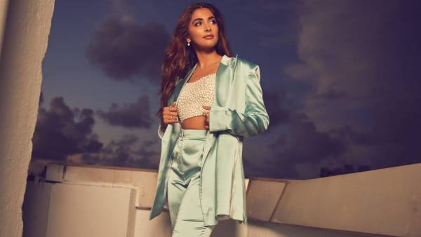 పూజా హెగ్గే సినిమా కెరీర్ ఇలా..