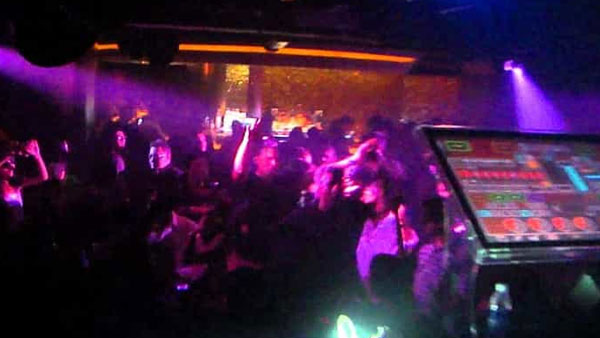 రూల్స్ పాటించకుండా..