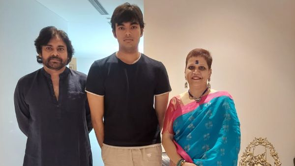 అతని ఎంట్రీ కోసం..