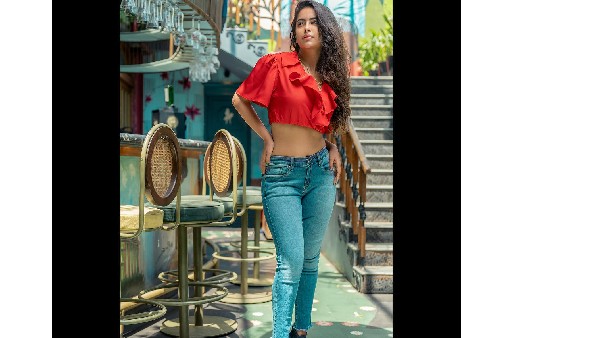 బికినీ కంటే అందంగా..