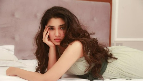  తమిళంలో కూడా..