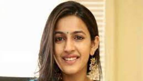  సిద్ధంగా ఉన్నాను అంటూ