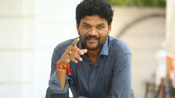  పేరుపేరునా