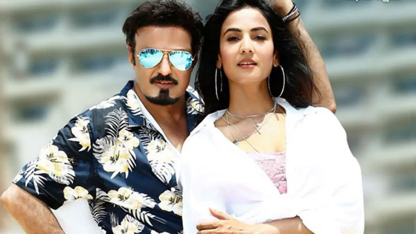 బాలయ్య హీరోయిన్‌గా పాపులర్