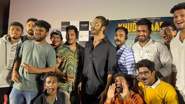 Top Josh Telugu Creators memorable moment With Khuda Haafiz Star Vidyut Jammwal at A Meet And Greet Session in Hyderabad Top Josh Telugu Creators memorable moment With Khuda Haafiz Star Vidyut Jammwal at A Meet And Greet Session in Hyderabad