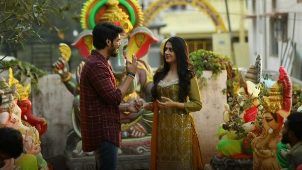 చోర్ బజార్ కథ ఏమిటంటే?