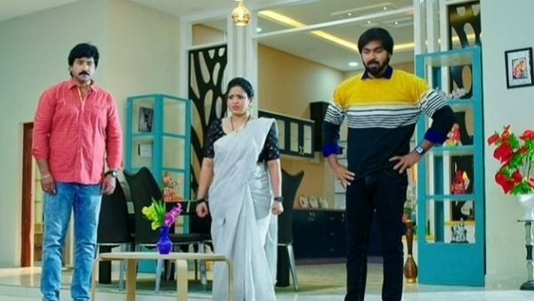 తల్లికి షాకిచ్చిన నిరుపమ్