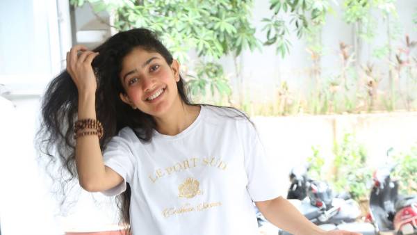  వేణు ఉడుగుల గొప్ప రచయిత