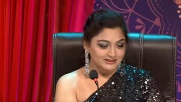 రష్మి చేయి పట్టుకున్న రామ్ ప్రసాద్