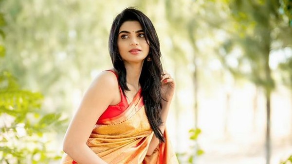 Jabardasth Varsha Fabulous Photos Viral In Internet