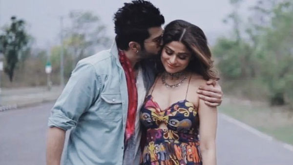 బిగ్బాస్లో ట్రాయంగిల్ లవ్ స్టోరి