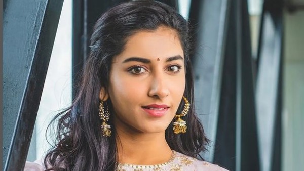 ట్యూషన్స్ చెప్పి