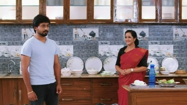 నాటకాలు ఆడే వారంటే.. 