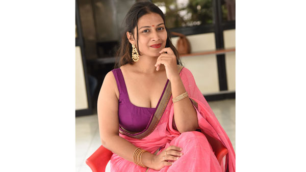 అలా ఫేమస్.. ఆఫర్ పట్టేసింది