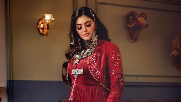 బిగ్ బాస్ ఎంట్రీ.. లవ్ ట్రాక్‌తో