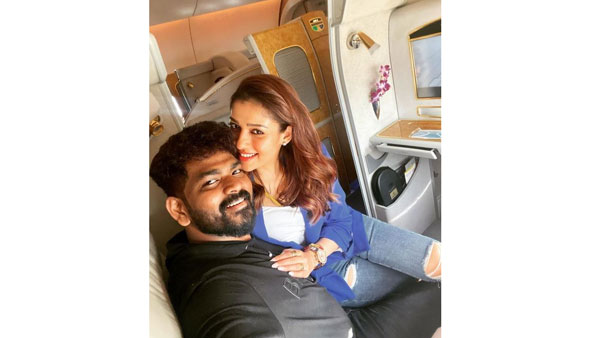 రొమాంటిక్ పిక్స్ వదిలిన విఘ్నేష్