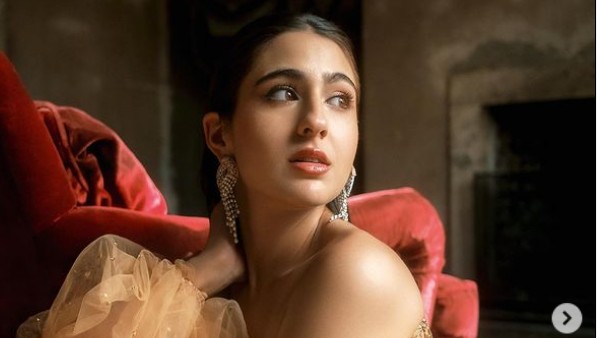 నైట్ టైం ఇద్దరూ అలా బుక్