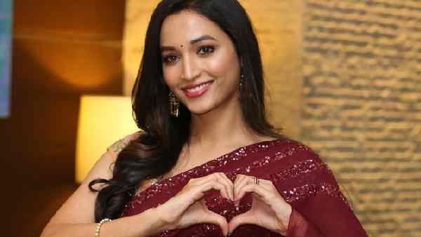 ముగ్గురు హీరోయిన్స్