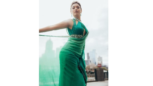 సోషల్ మీడియాలో సందడిగా