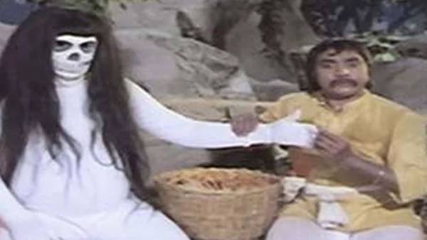 నటన రంగంలో ఆయన సేవలు