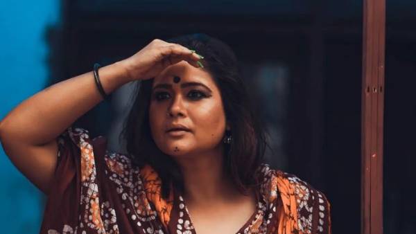 సోషల్ మీడియాలో యాక్టివ్‌గా